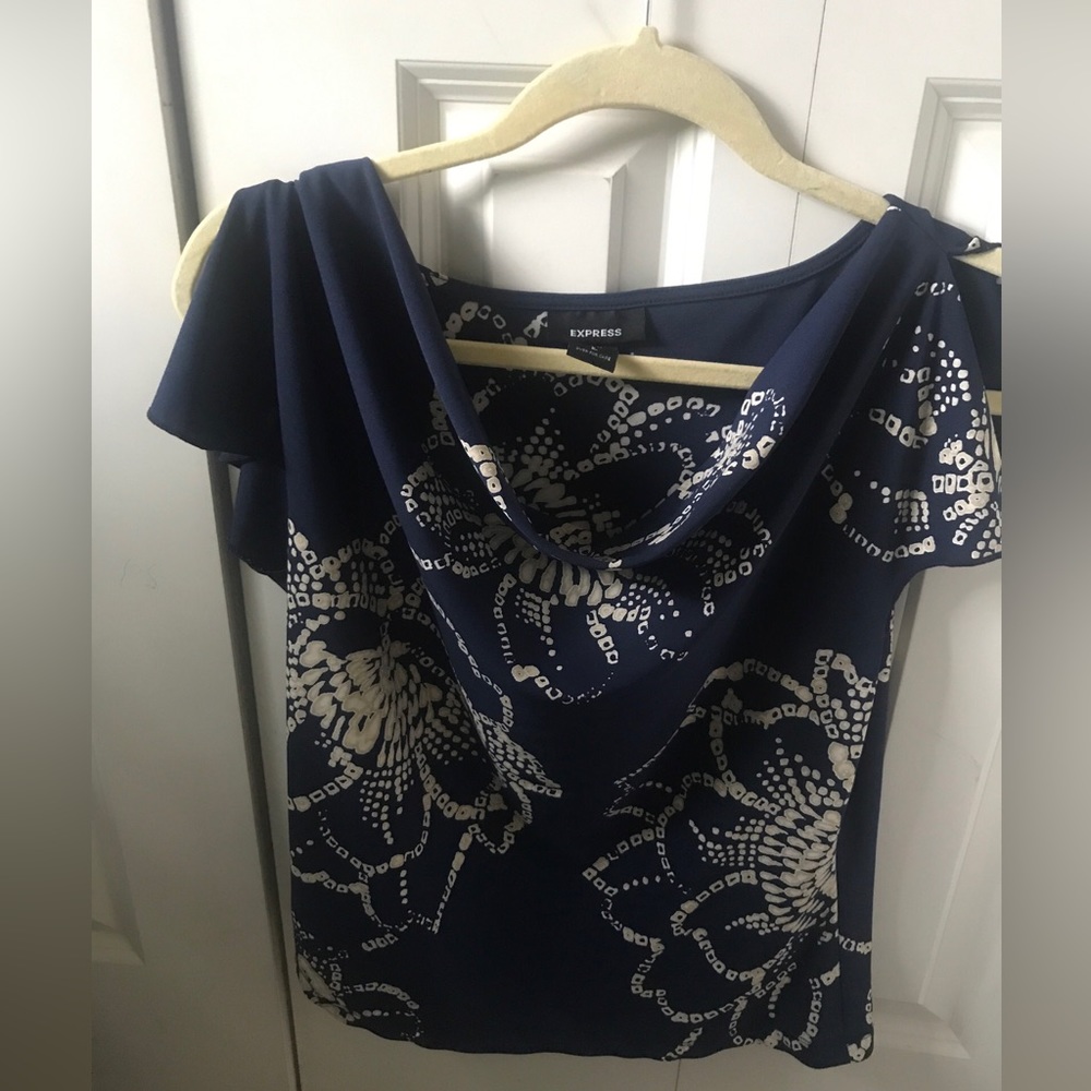 Express Flowy Size L Top Cowl Neck Flutter Sleeves Workwear Floral
